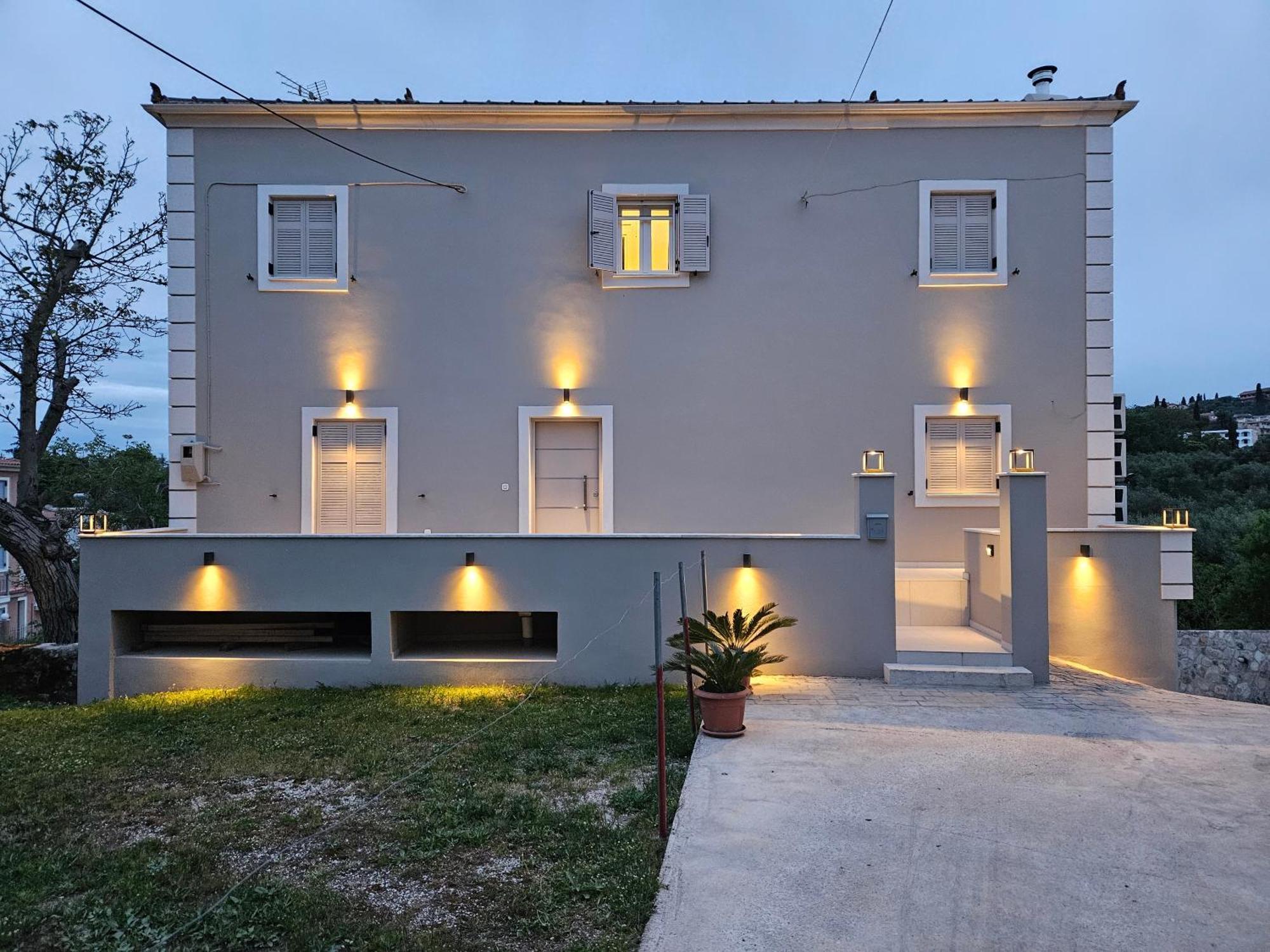 Apartment Grey Luxury House Ýpsos
